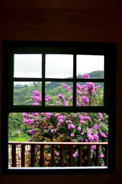 Hotel Cafezal Em Flor Turismo E Cafes Especiais Monte Alegre do Sul Exterior foto